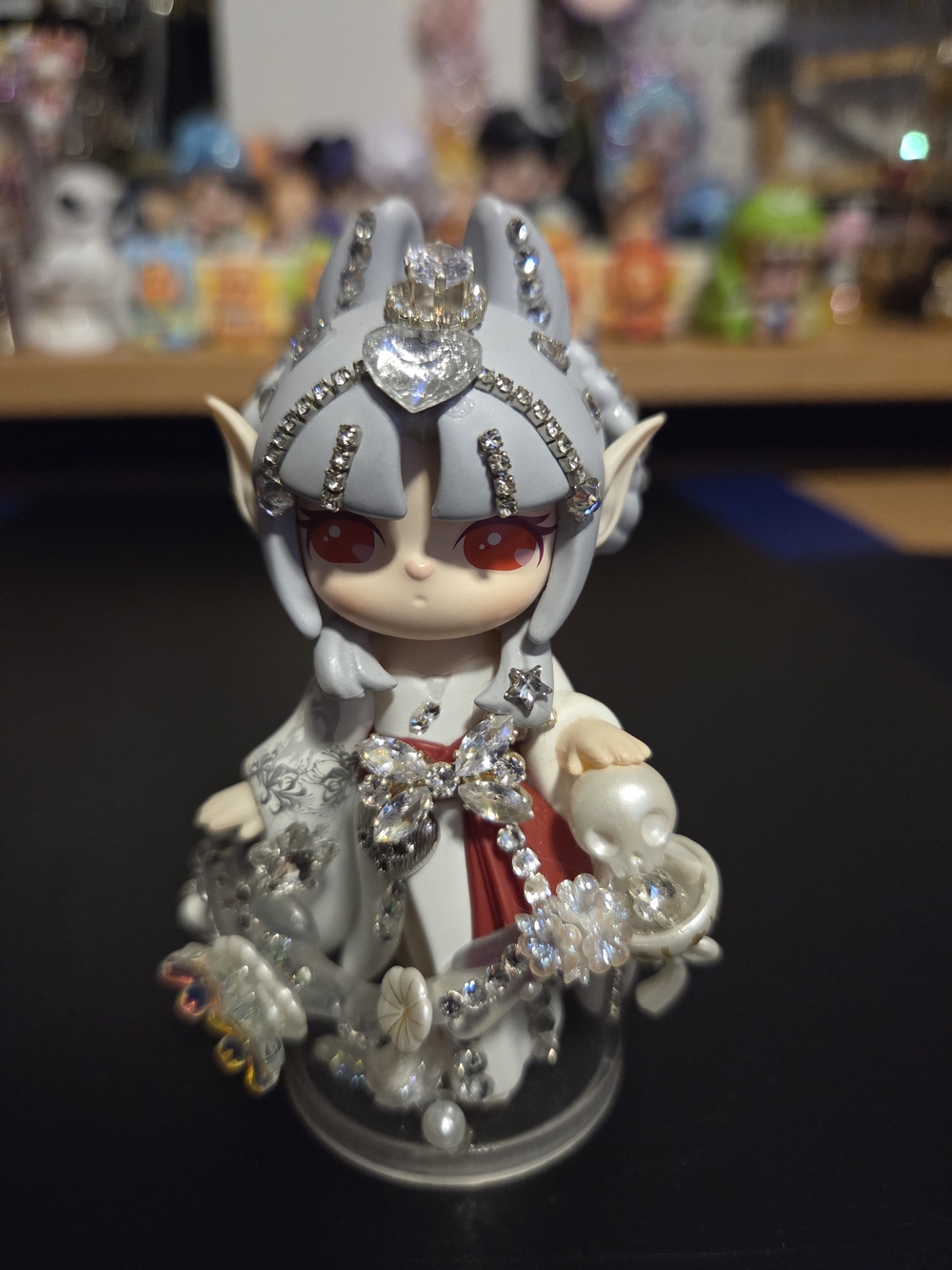 SUVI Figured Crystal-Embellished Elf Figure Custim Made